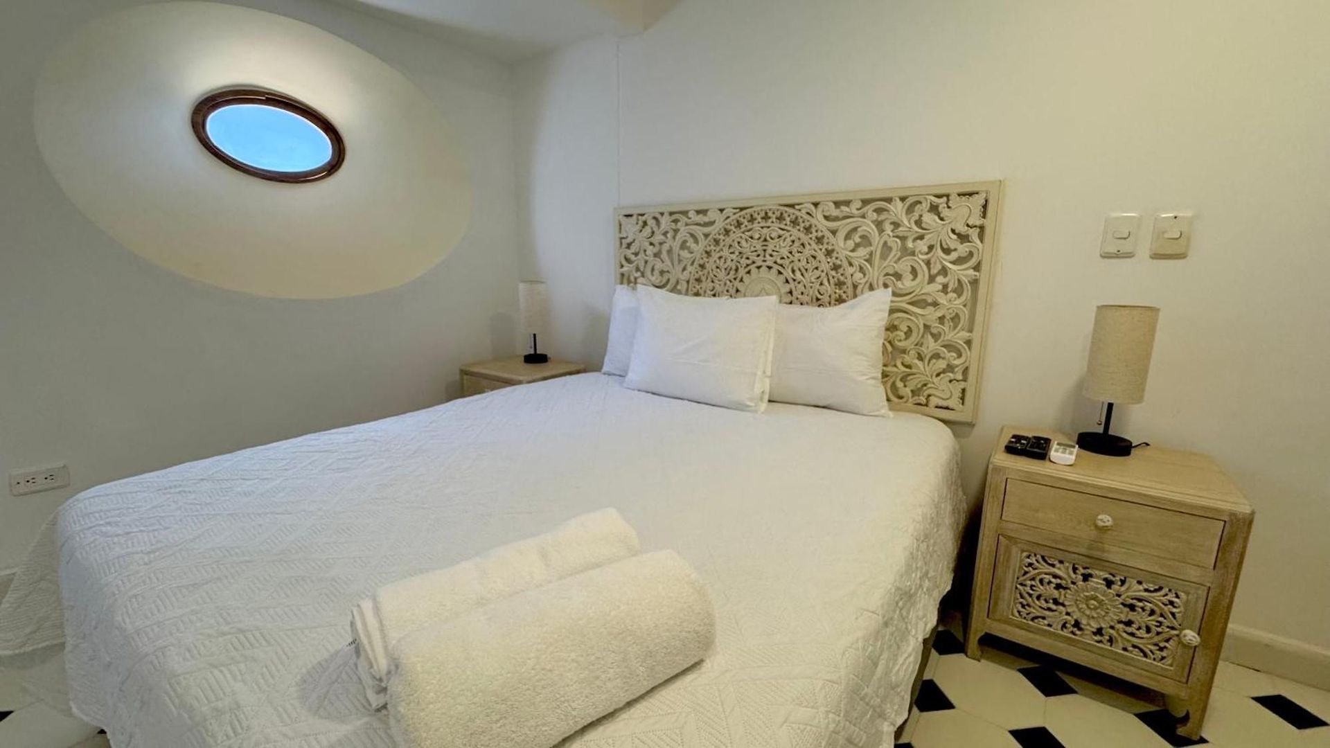 Colonial House - Rooftop-water Lounge - Getsemani *