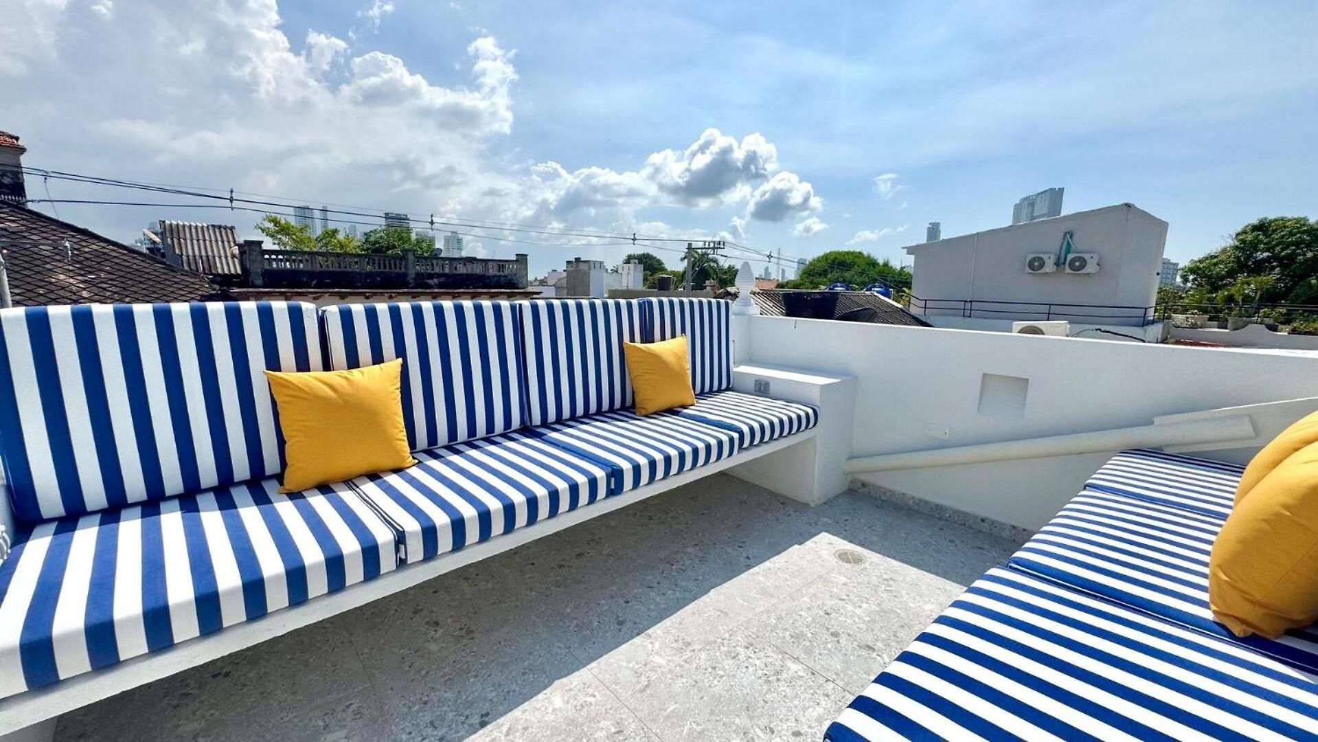 Сasa de vacaciones Colonial House - Rooftop-water Lounge - Getsemani