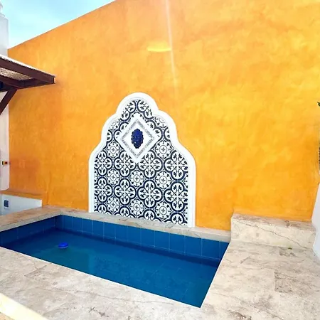 Сasa de vacaciones Colonial House - Rooftop-water Lounge - Getsemani Cartagena