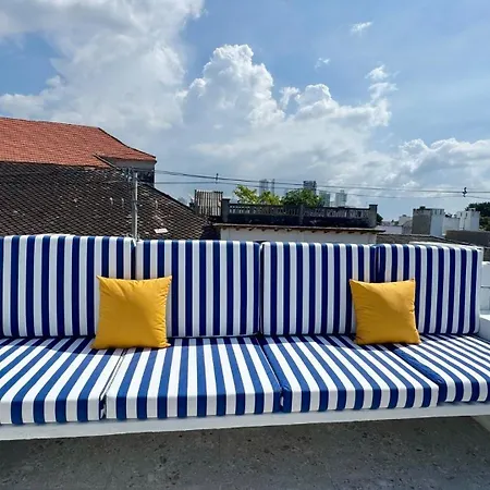 Colonial House - Rooftop-water Lounge - Getsemani * Cartagena